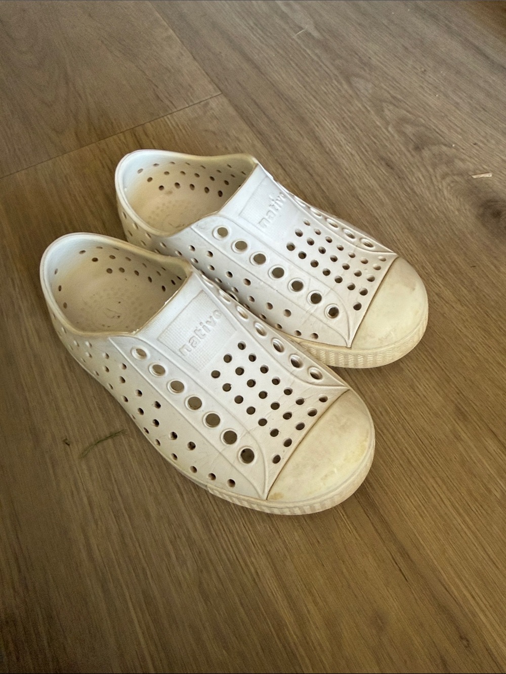 Native Kids Water Shoes Jefferson Slip-On in White